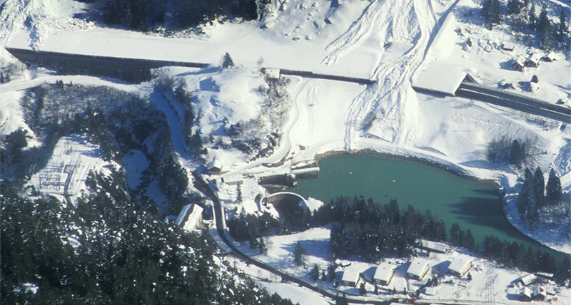 Mapping avalanches